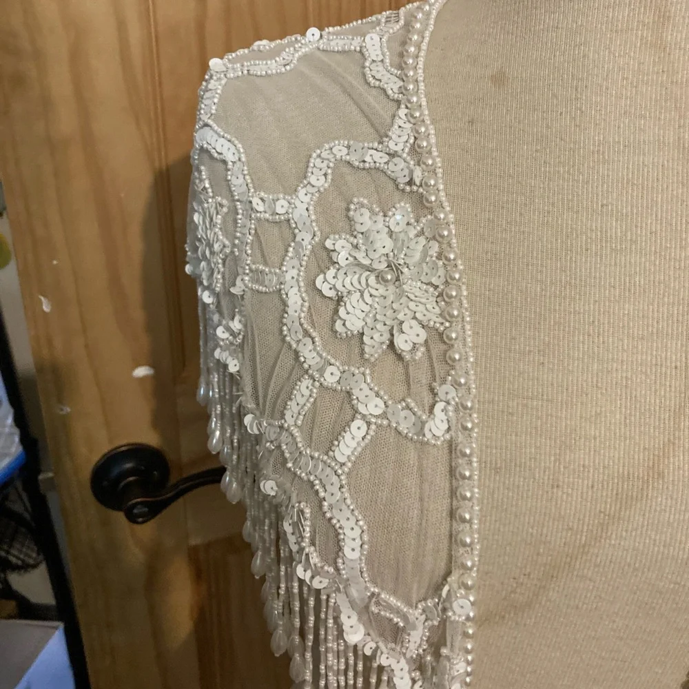 Source Unknown Ivory Beaded Fringe Bridal Shawl Scarf